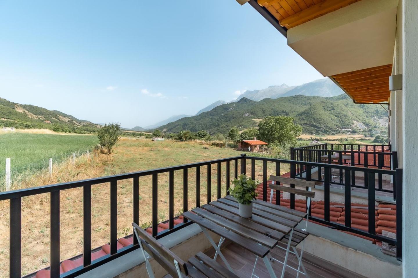 Villa Bujtina Lumo & Pool Përmet